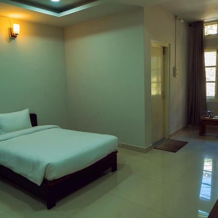 Hotel Ariel Kohima Luaran gambar